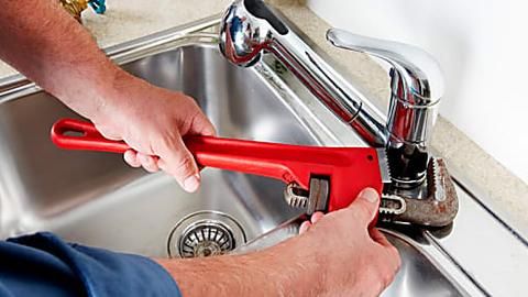 شركة سباكة في السعودية  خدمات سباكة احترافية بأعلى جودة